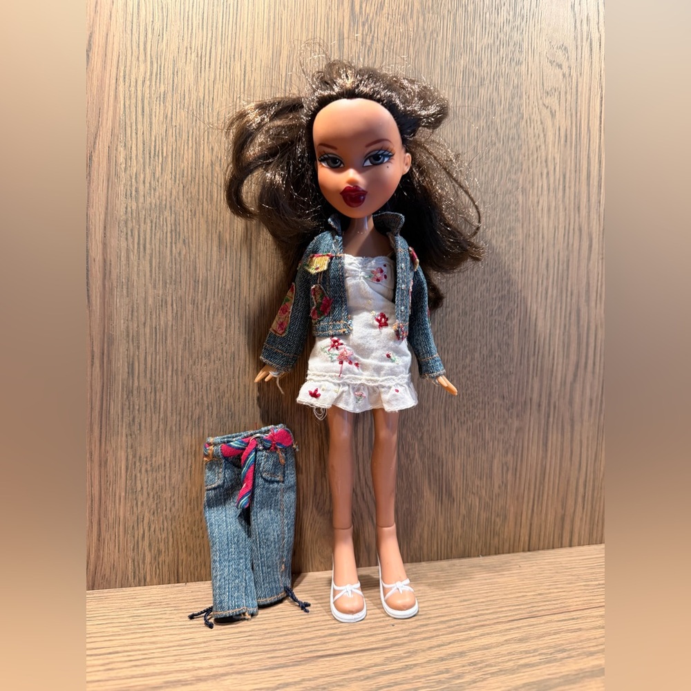 Bratz Funk Out Yasmin Doll with Floral Dress